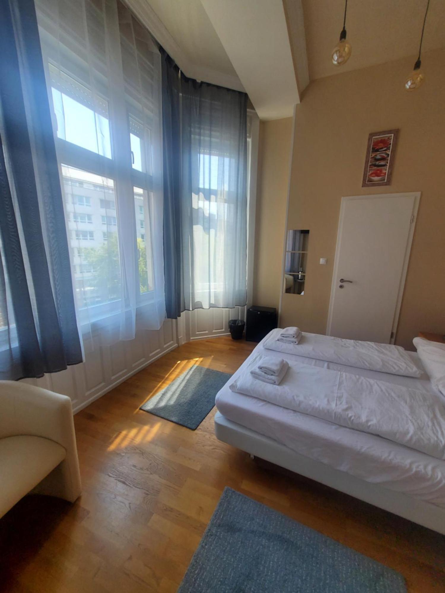 Treestyle Deluxe Rooms Budapest Extérieur photo